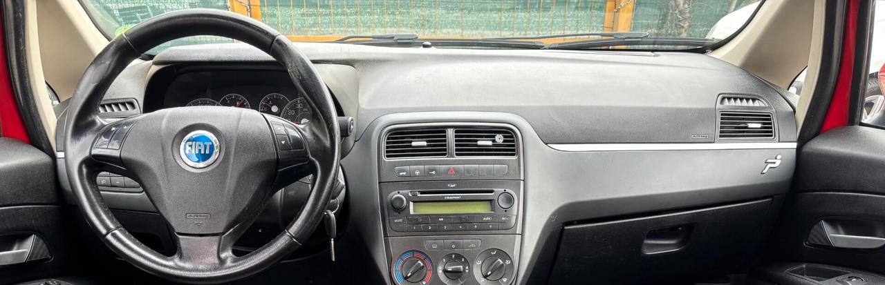 Fiat Grande Punto 1.2 5 porte Dynamic OK NEOPATENTATI