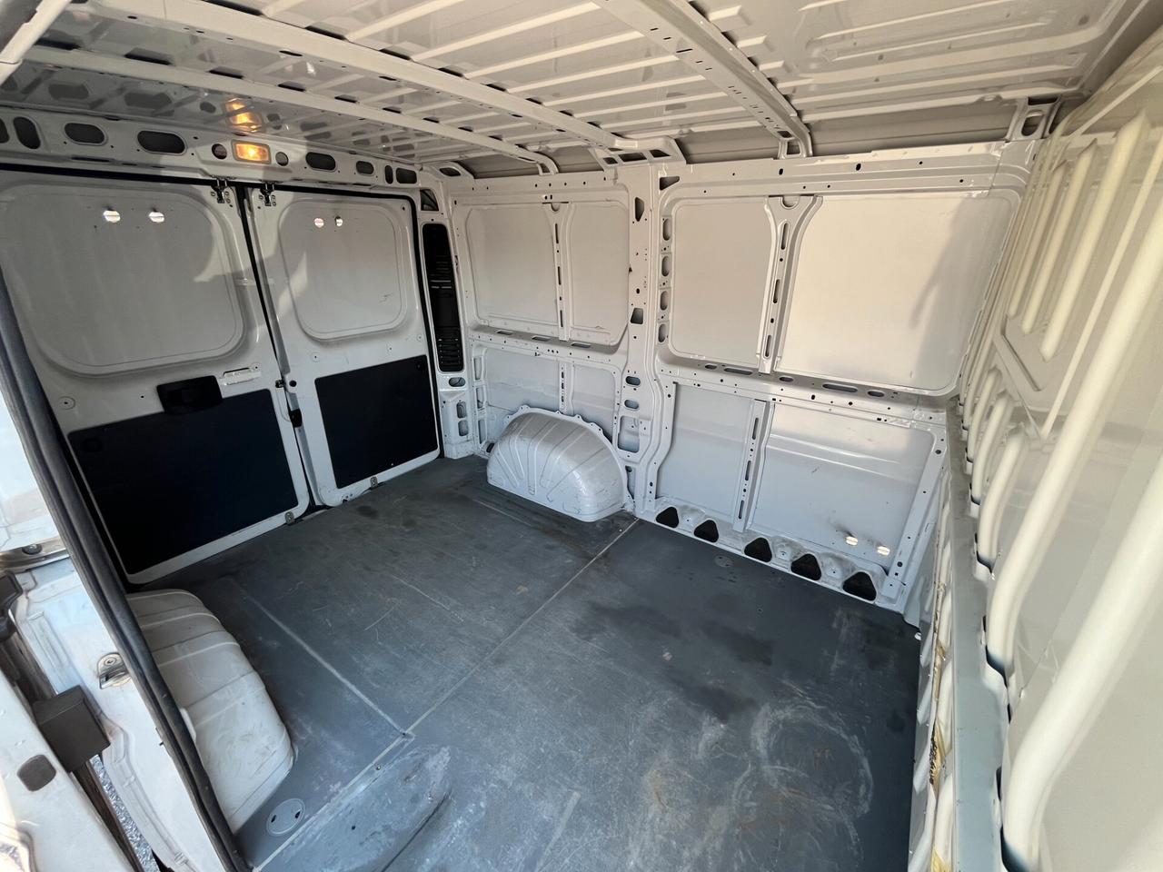 FIAT DUCATO (PC) 30 CH1 \ L1H1 2.3 MULTIJET 120CV E6D-TEMP