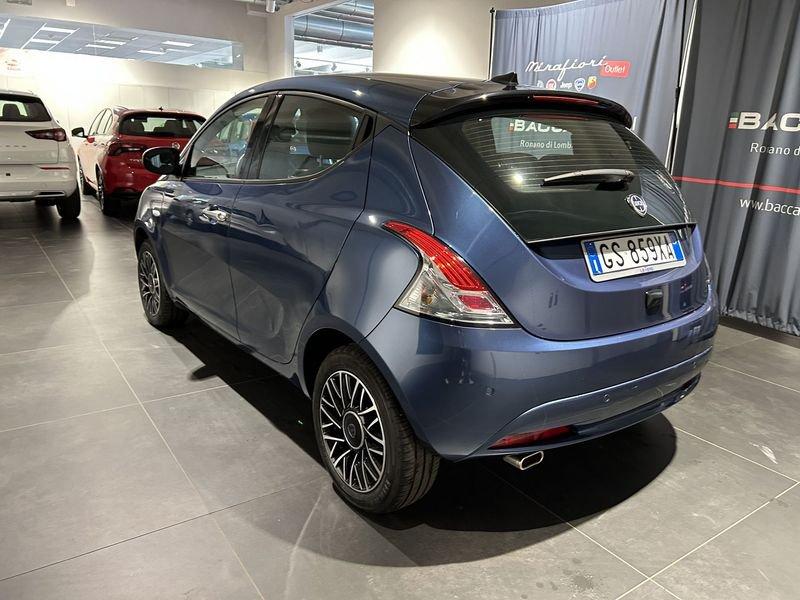 Lancia Ypsilon Ypsilon 1.0 FireFly 5 porte S&S Hybrid Platino