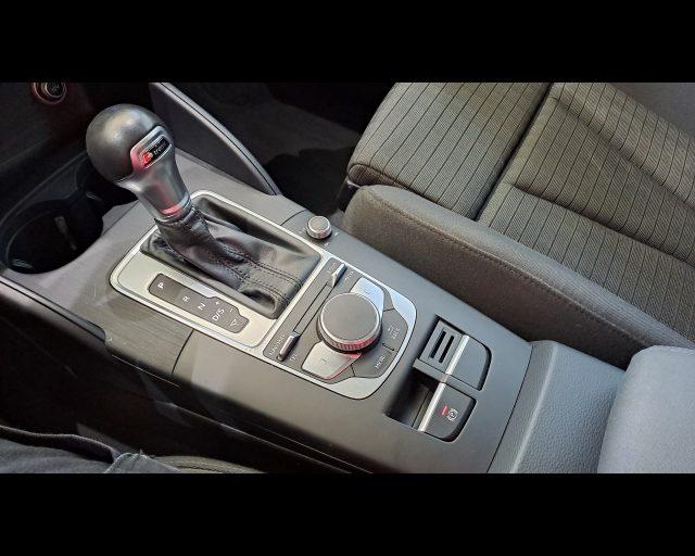 AUDI A3 1.6 tdi 110cv s-tronic