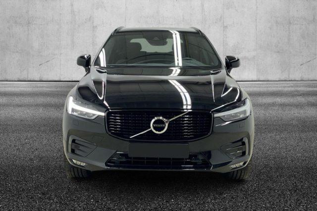 VOLVO XC60 B4 (d) AWD Geartronic R-design