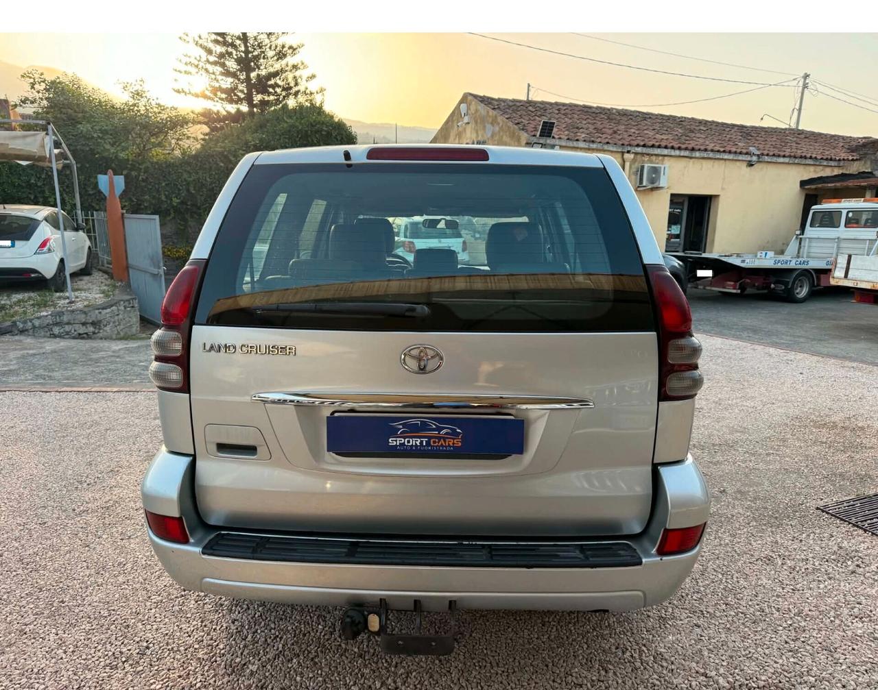 Toyota Land Cruiser 3.0 D-4D 16V cat 5 porte aut. 7 posti