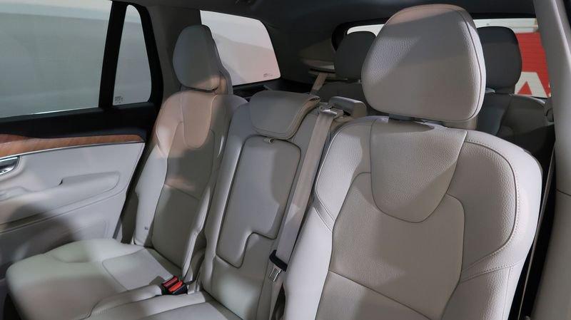 Volvo XC90 Plug-In Hybrid T8 AWD Plug-in 7p R. Inscr. Expr.