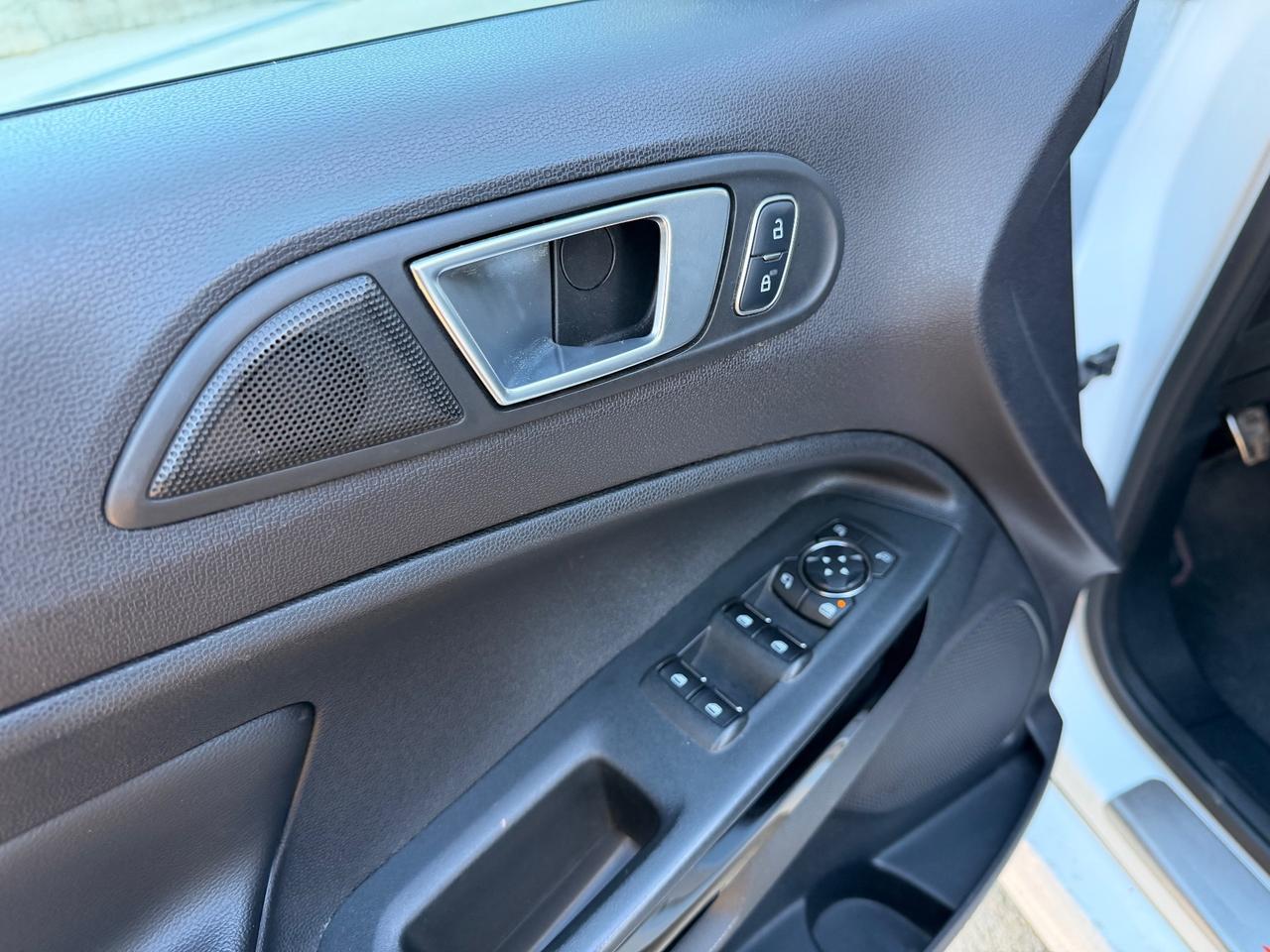 Ford EcoSport 1.5 TDCi 100 CV Start&Stop ST-Line