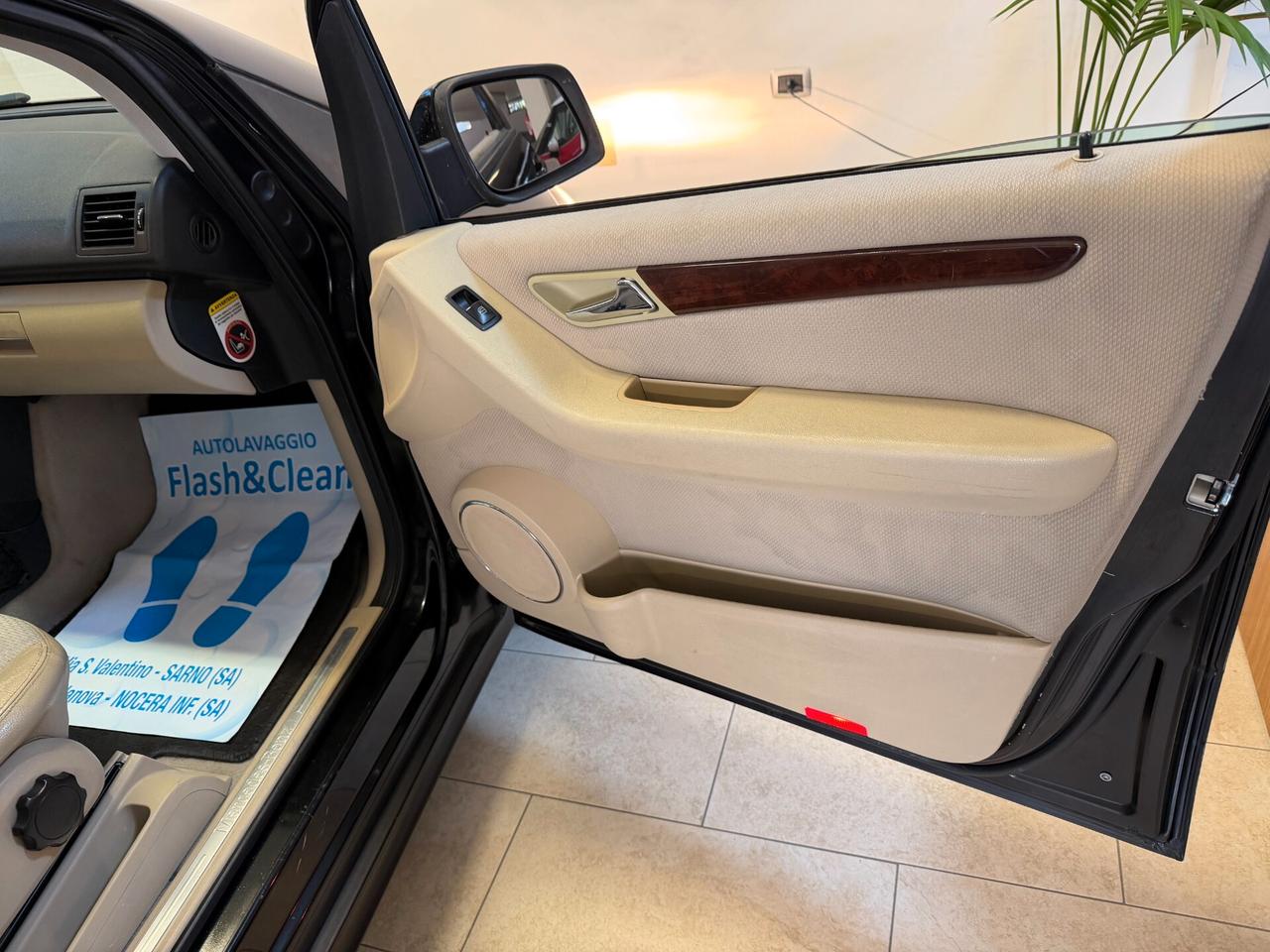 Mercedes-benz A 160 CDI AUTOMATICA Premium TAGLIANDATA NEOPATENTATI