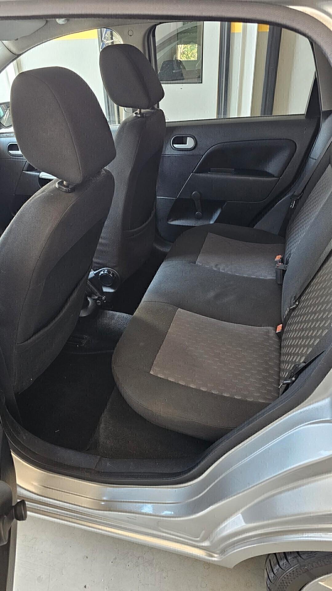 Ford fiesta Unico proprietario