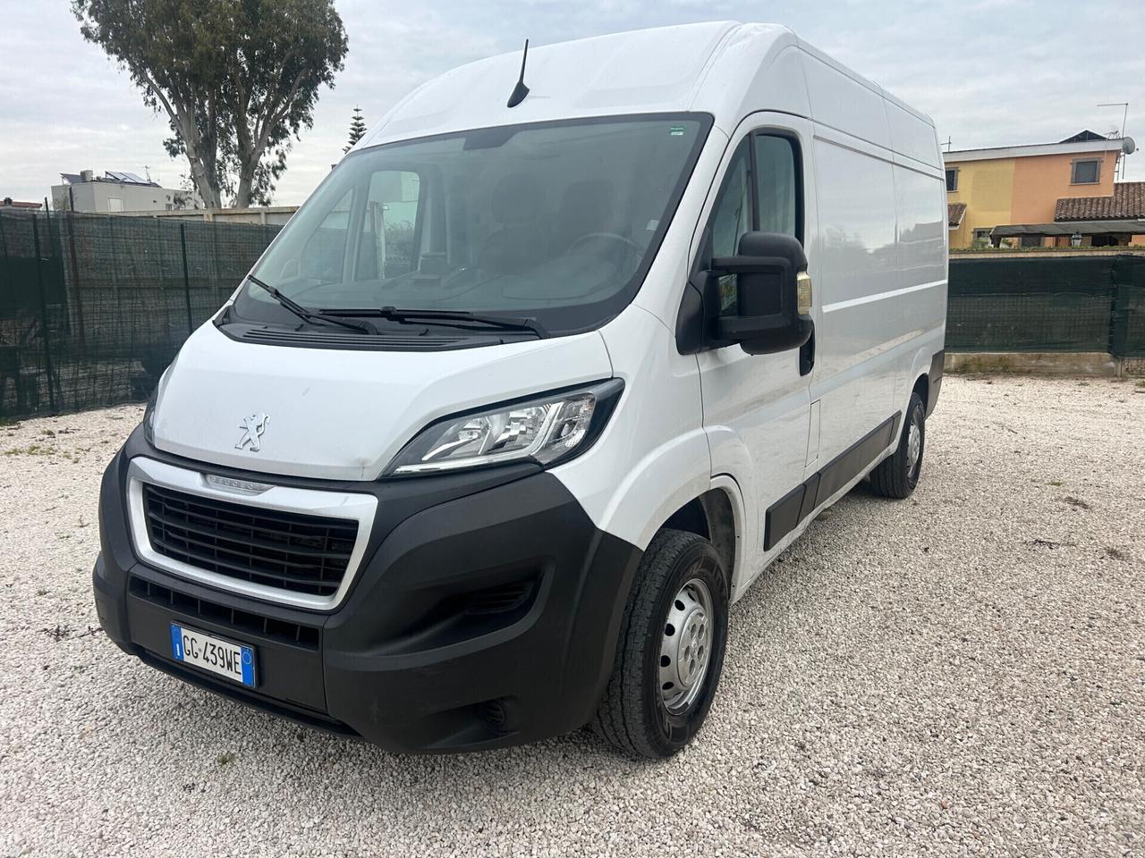 Peugeot Boxer 333 2.2 BlueHDi 140 S&S PC-TM Furgone