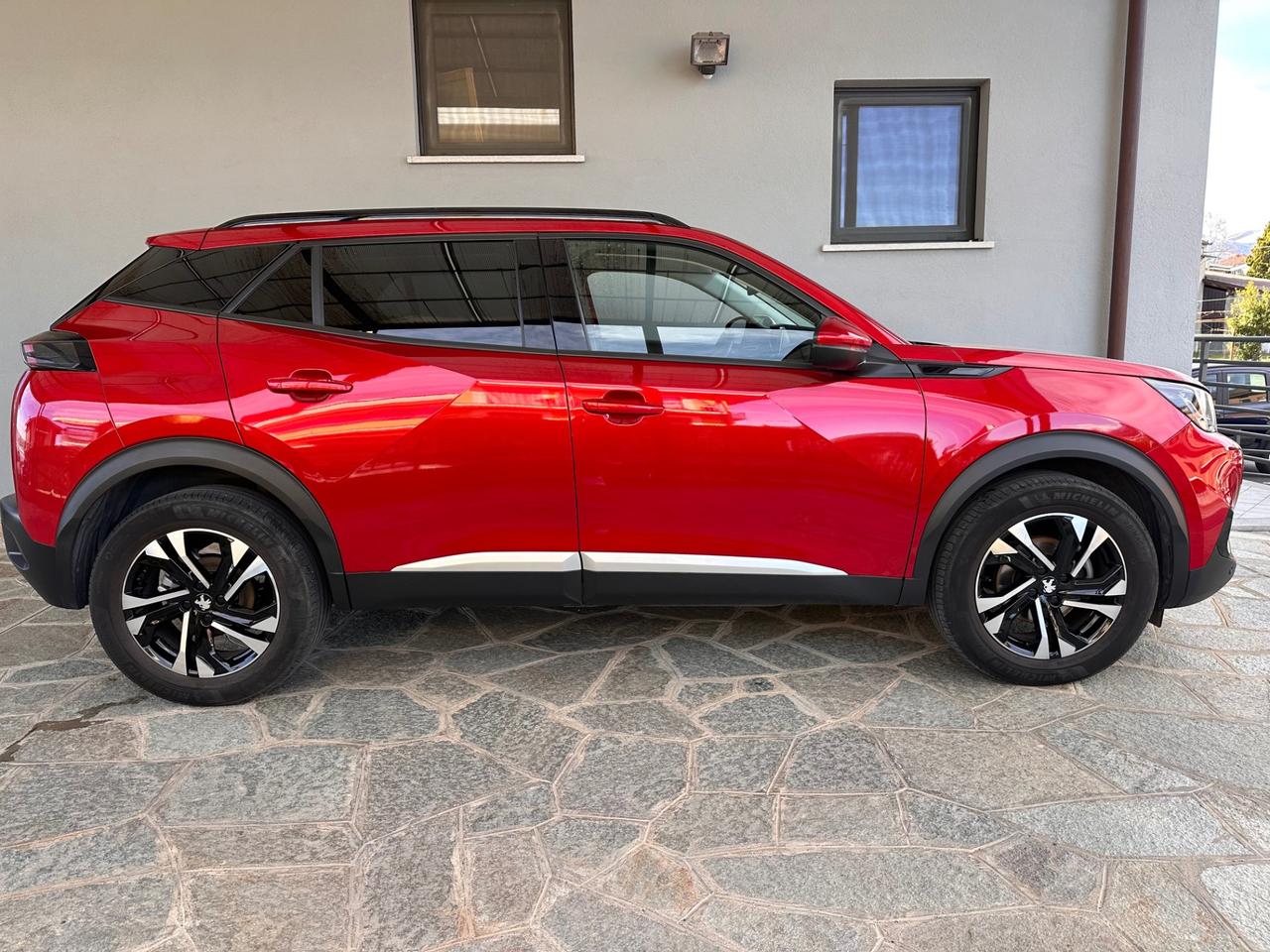 Peugeot 2008 2008 1.2 puretech Allure Navi Pack s&s 100cv