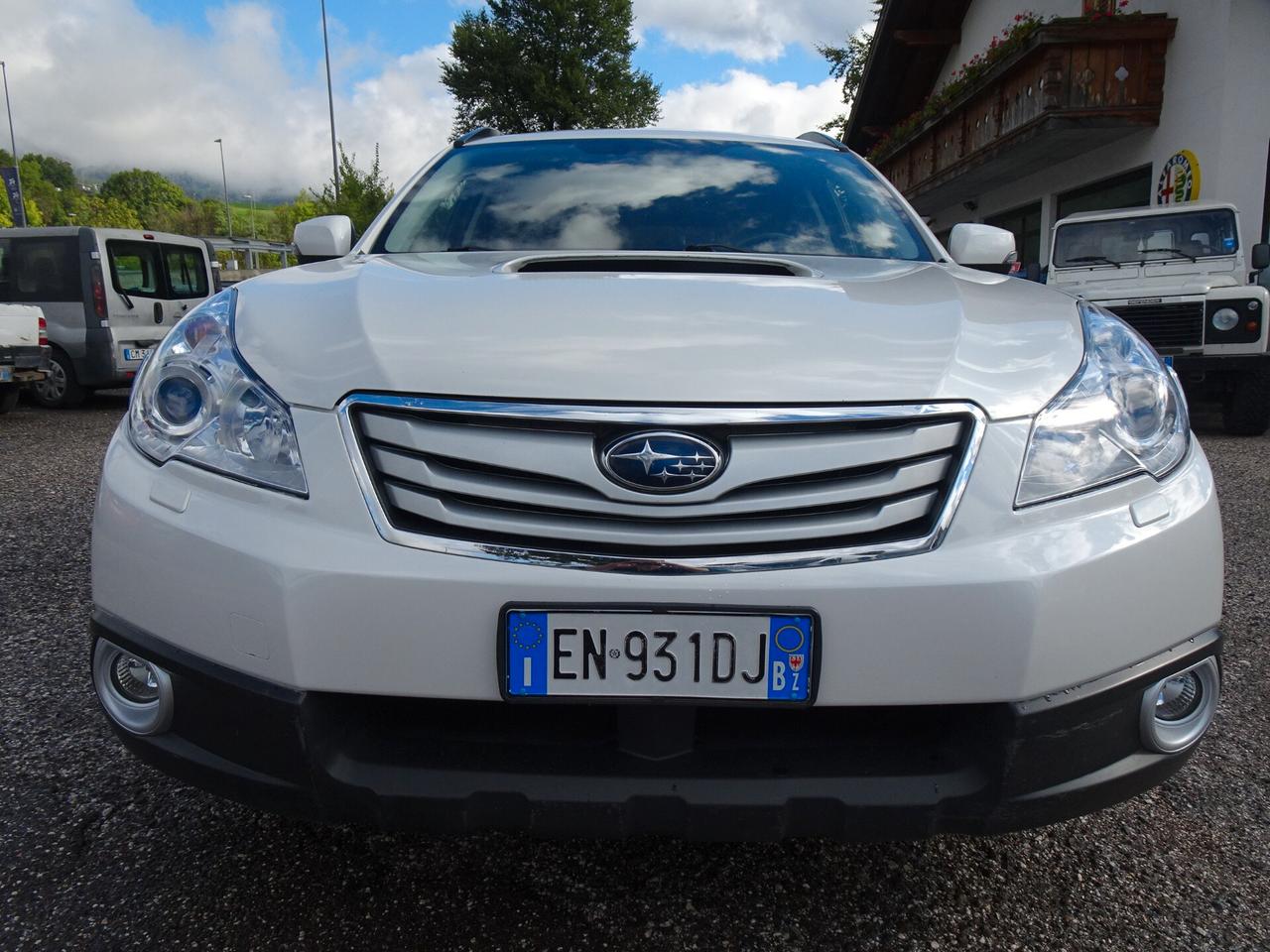 Subaru OUTBACK 2.0D Trend Limited