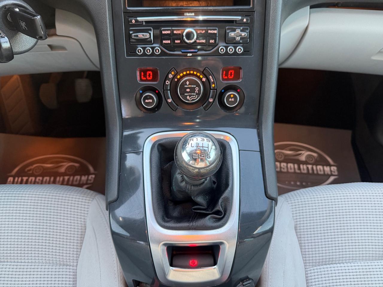 Peugeot 5008 1.6 THP 156CV Féline 7 Posti unico proprietario