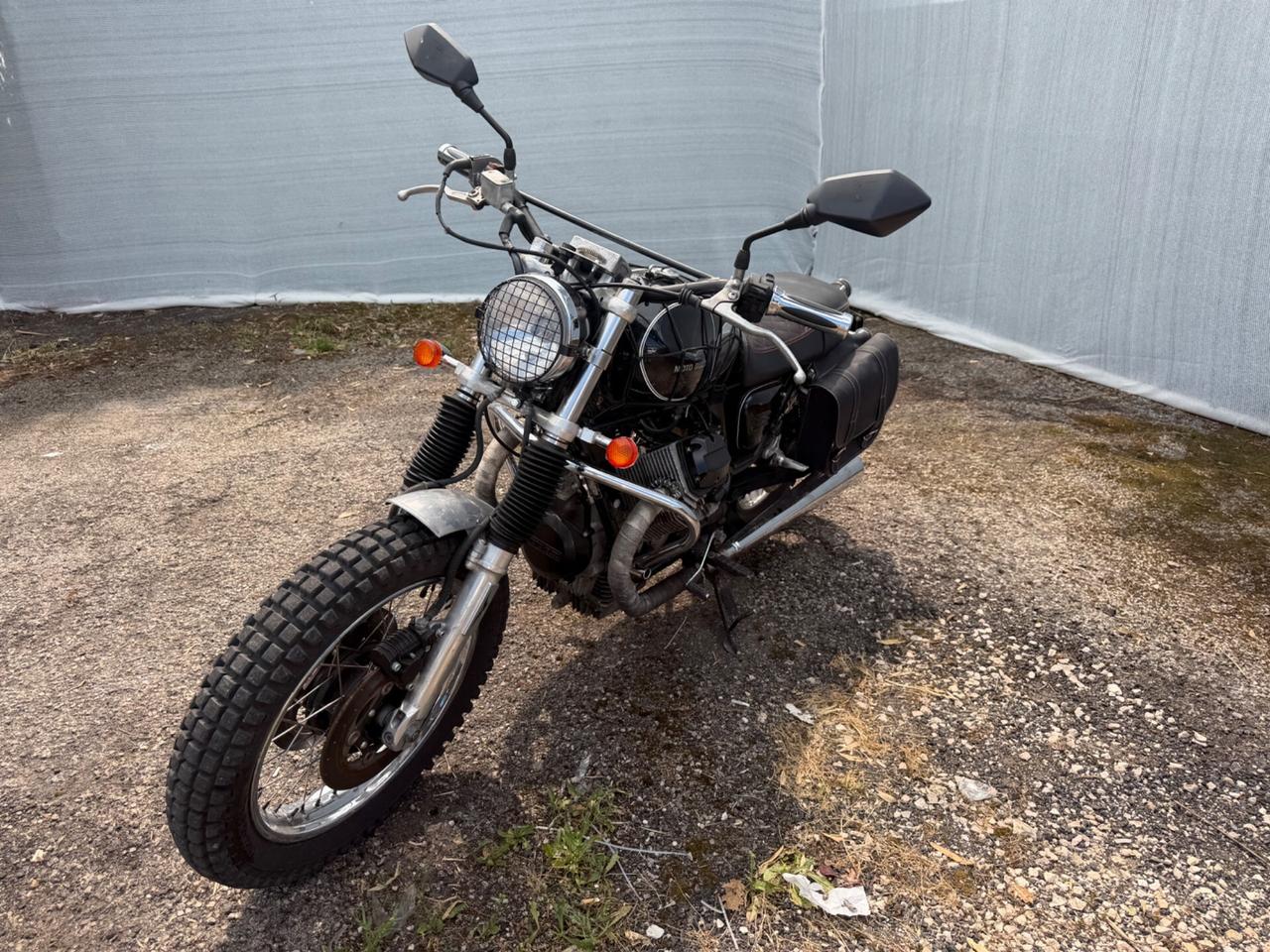 Moto Guzzi Nevada 750