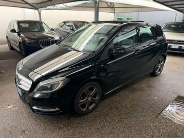 MERCEDES-BENZ B 180 CDI Executive "Tetto panoramico apribile"