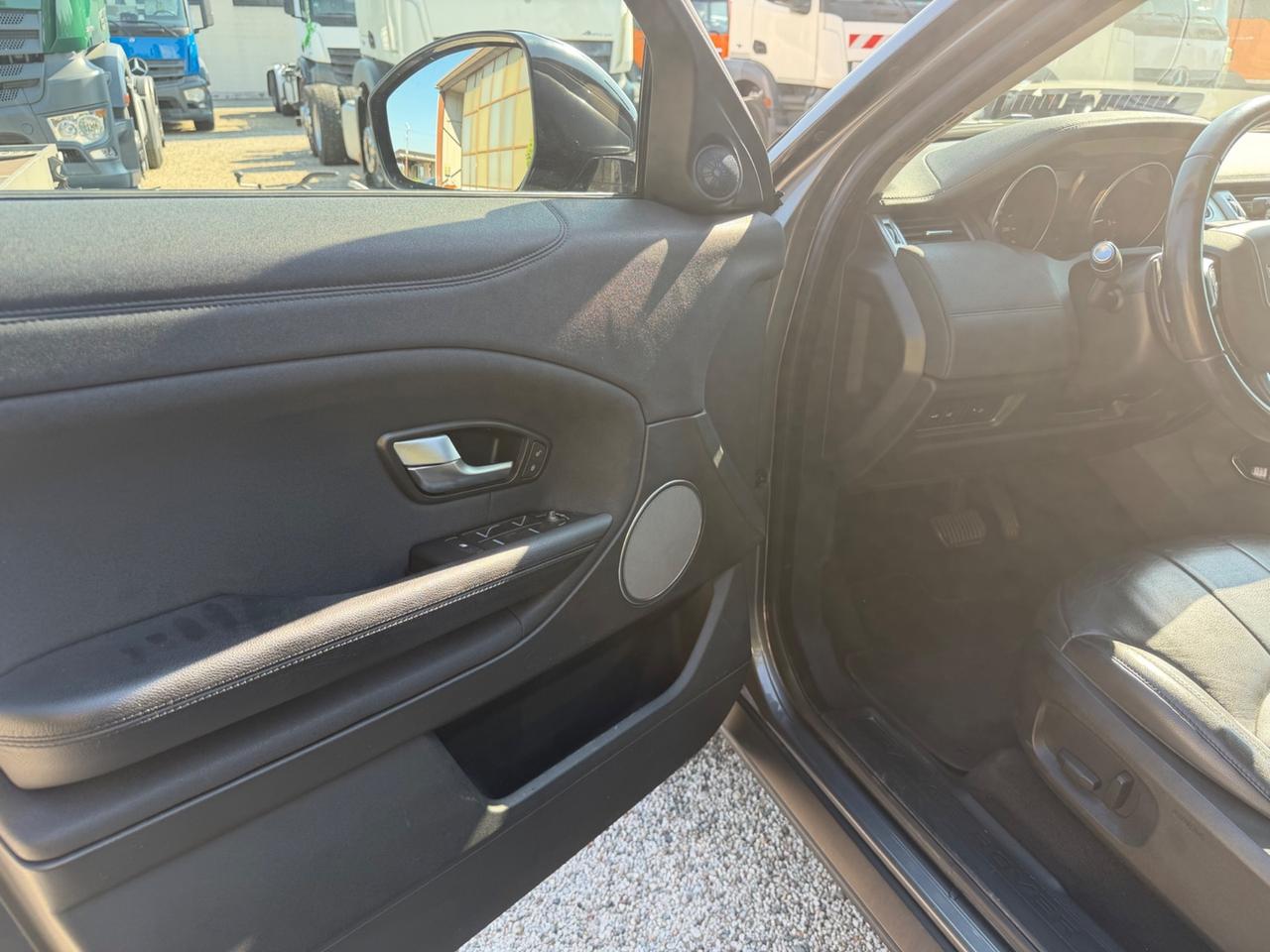 Land Rover Range Evoque 2.0 TD4 150 CV 5p. SE Dynamic