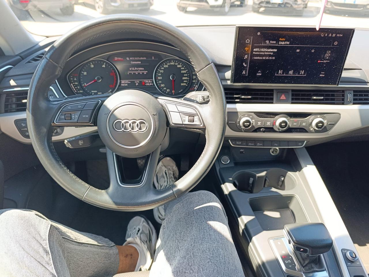 Audi A4 Avant 35 TDI/163 CV S tronic line edition