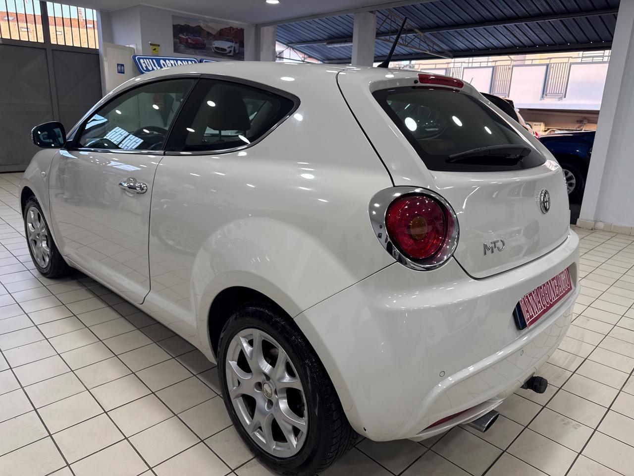 Alfa Romeo MiTo 1.6 jtdm full optional nuova