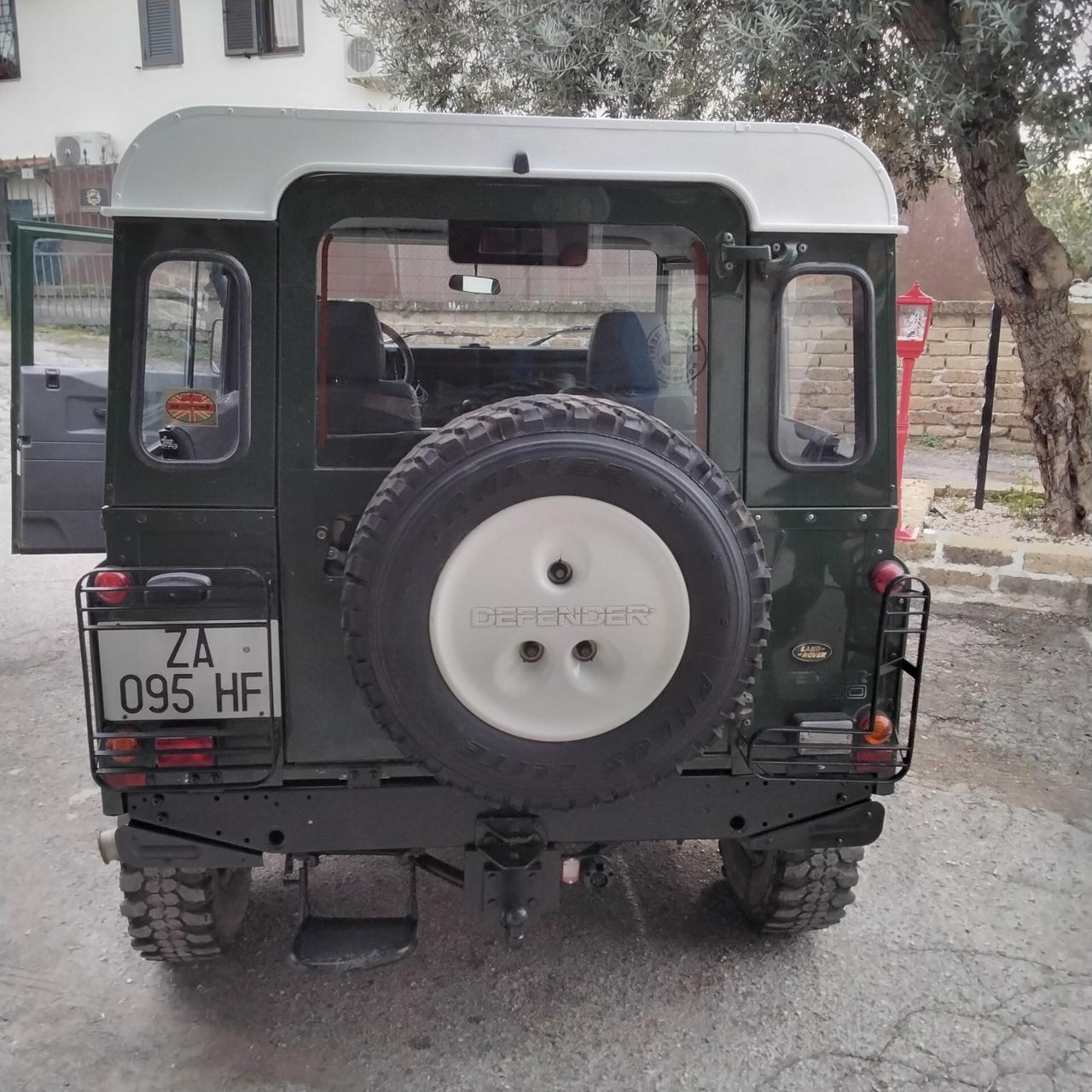 Land Rover Defender 90 2.5 Tdi cat Station Wagon County