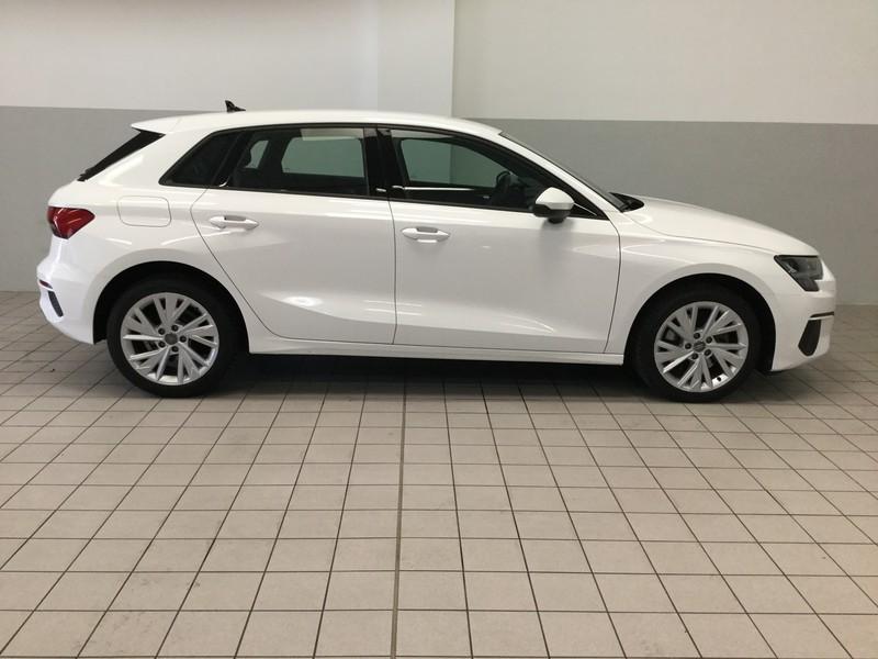 Audi A3 sportback 30 2.0 tdi business