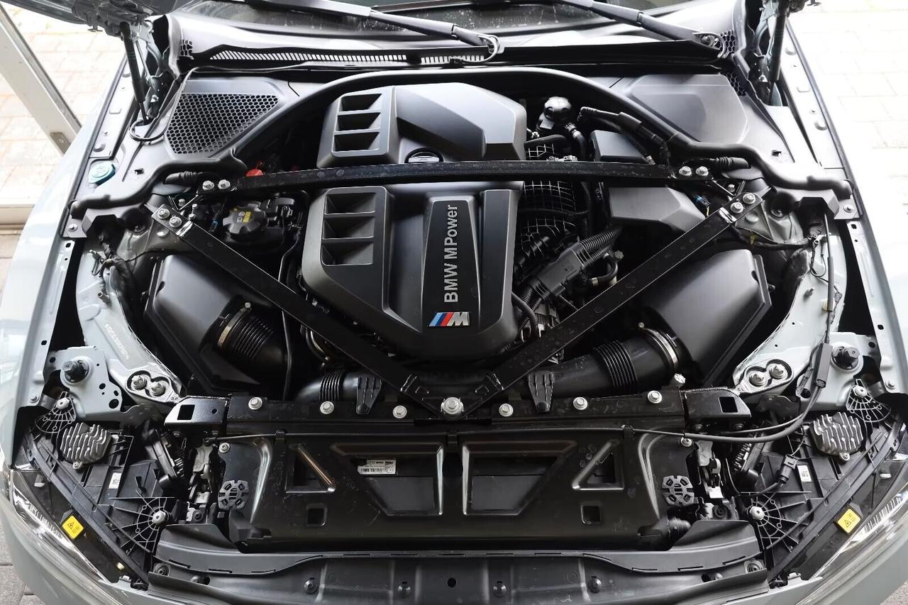 Bmw M4 M4/360*/HUD/HK/TOTW/PDC/APPLE/WIFI/SHZ/R19*20 !!Finanzio Fini a 180 Mesi Ant 0 rata 200 mese!!