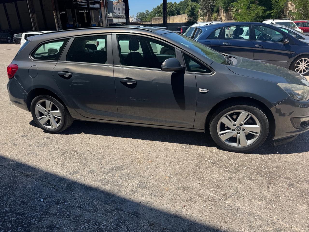 Opel Astra 1.7 CDTI 130CV EcoFLEX S&S Sports Tourer Cosmo