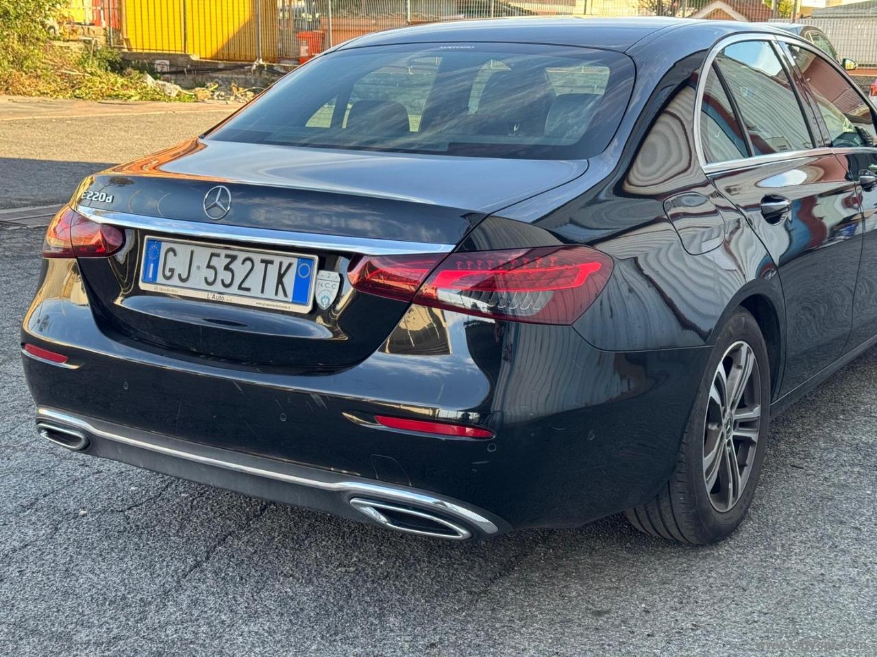 MERCEDES-BENZ E 220 d Mild hybrid Auto Business Sport