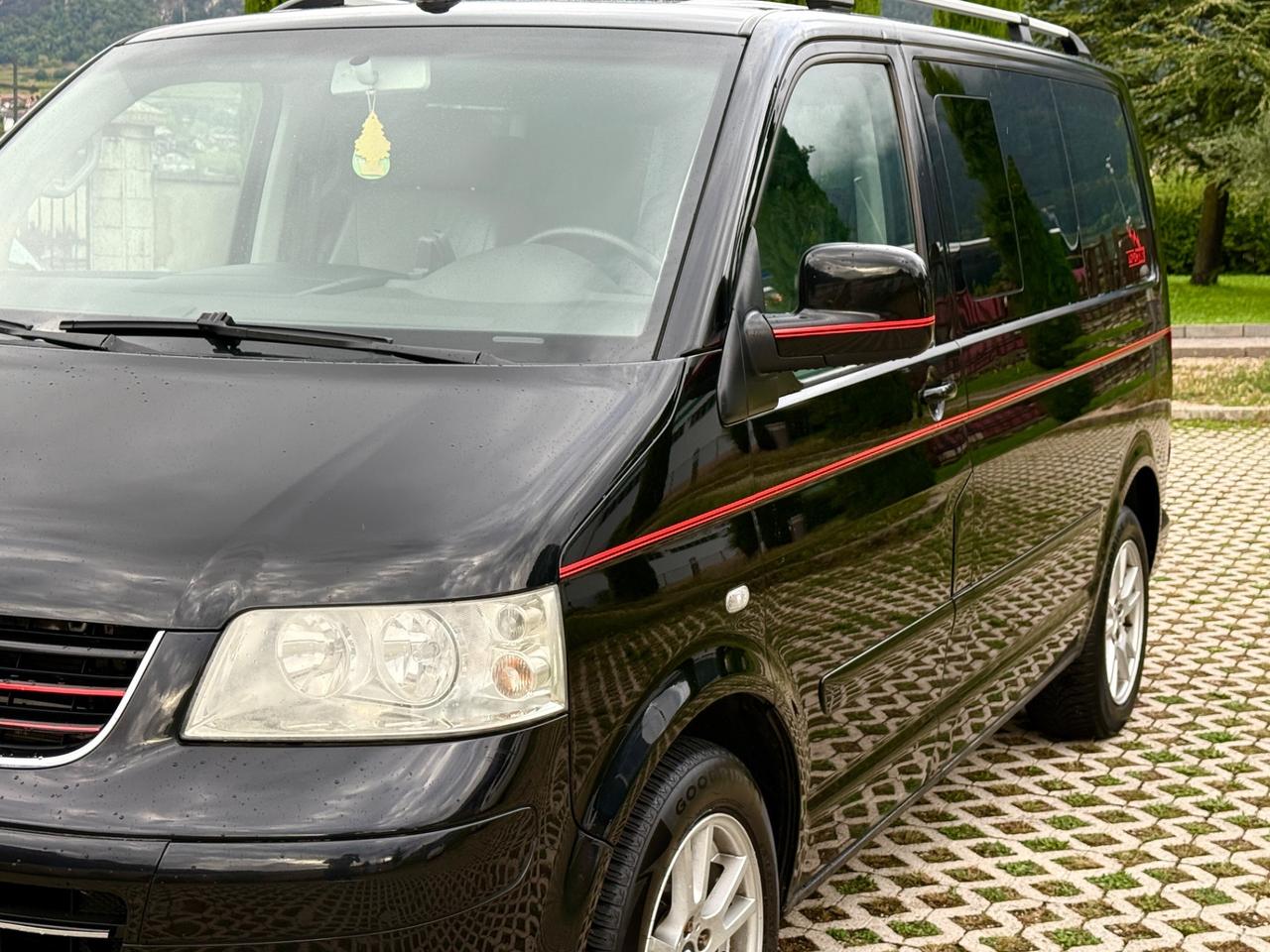 Volkswagen Multivan 2.5 TDI/174CV Highline
