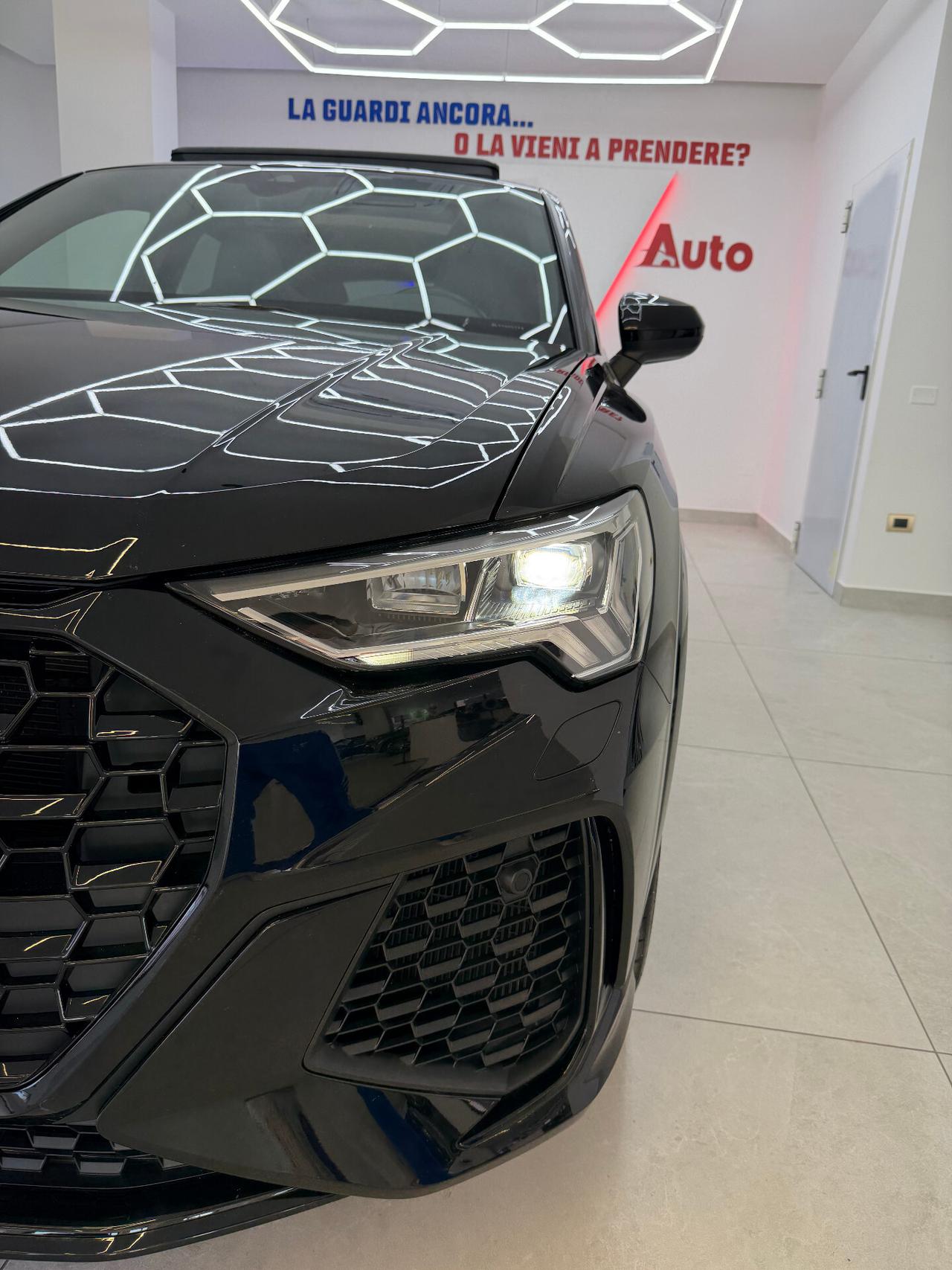 Audi RS Q3 versione unica