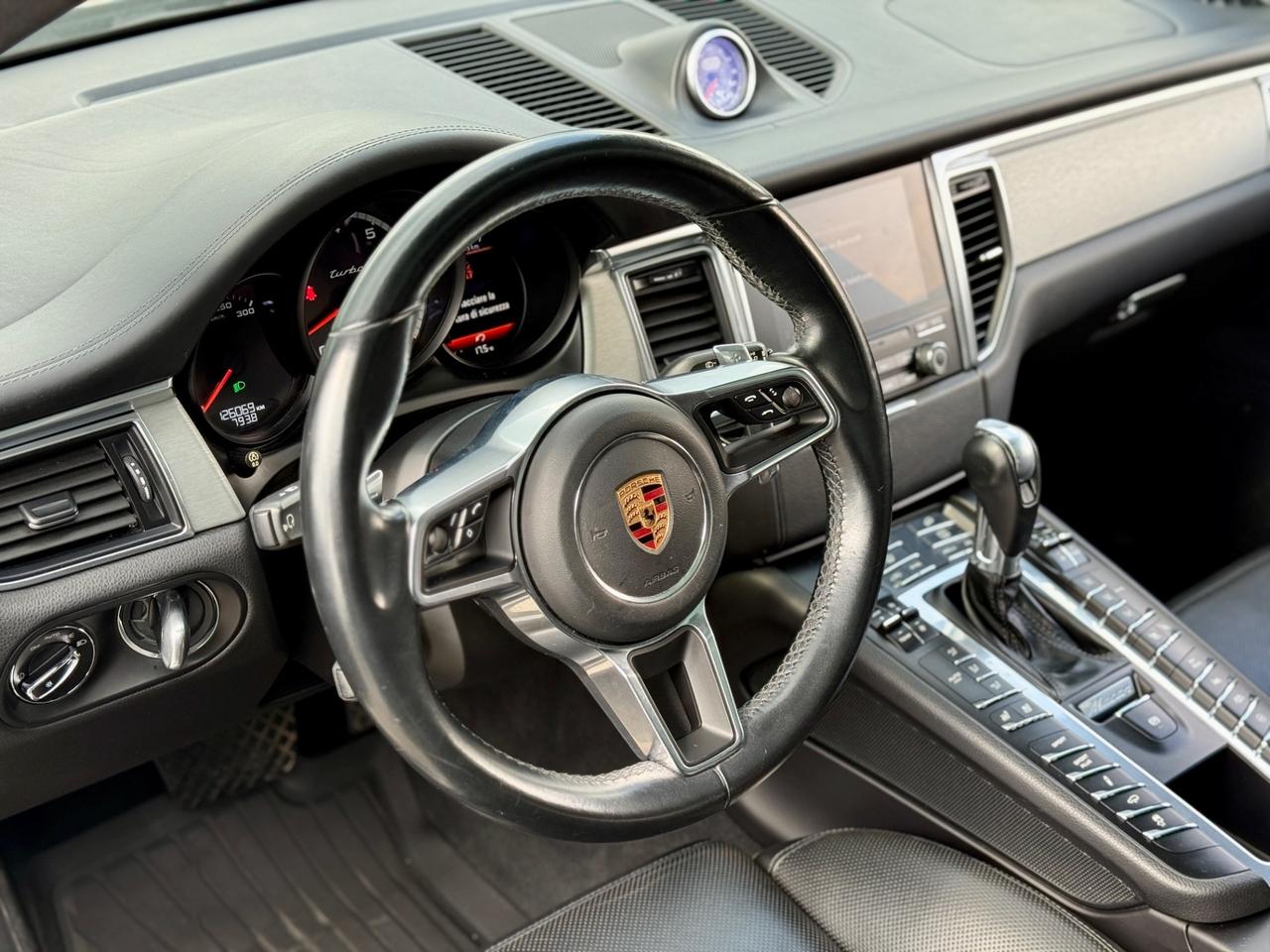 Porsche Macan 3.6 Turbo Performance PORSCHE APPROVED