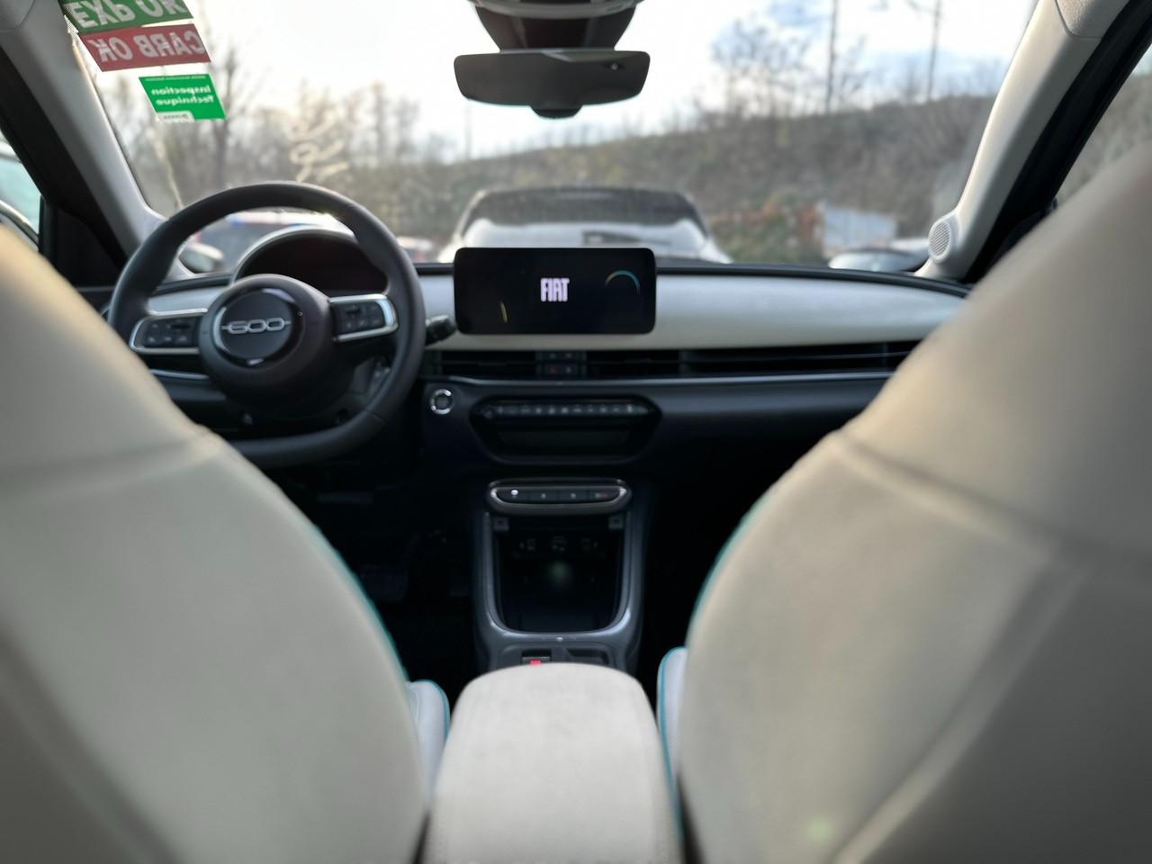 FIAT 600 IV 2023 - 600 1.2 hybrid La Prima 110cv auto