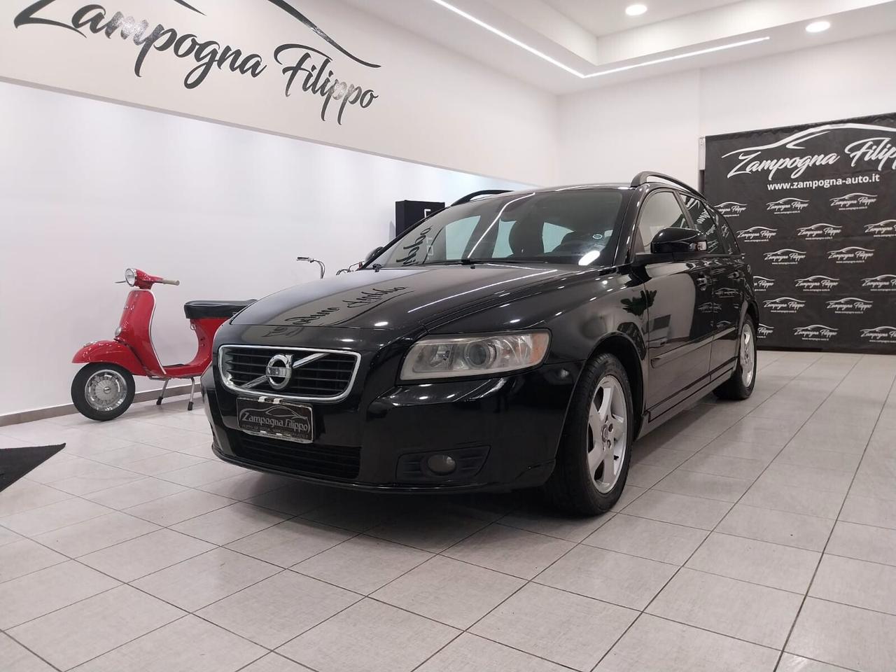 Volvo V50 2.0 150CV R-design 2011