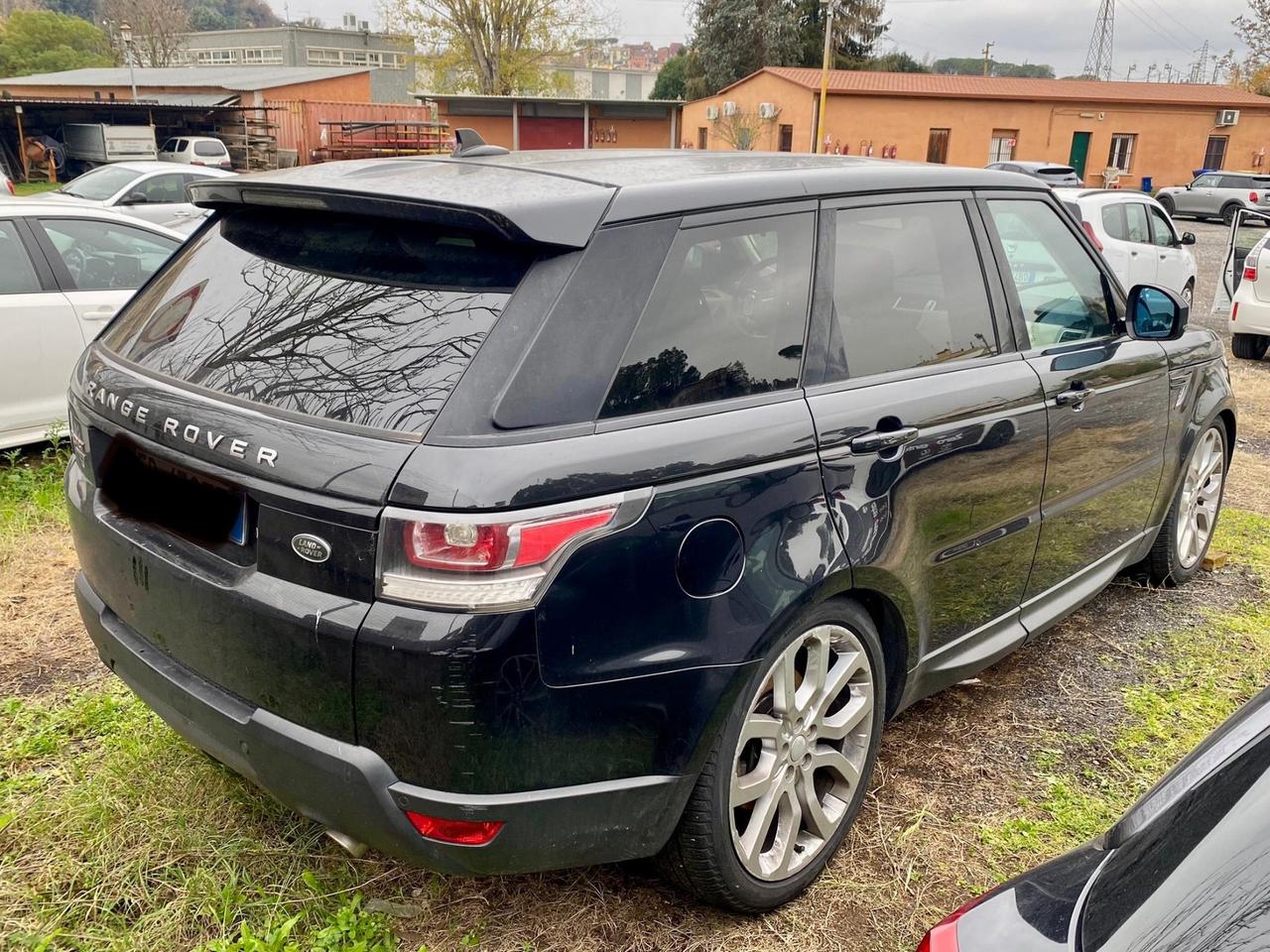 Range Rover Sport 3.0 TDV6 HSE Dynamic (MOTORE FUSO)