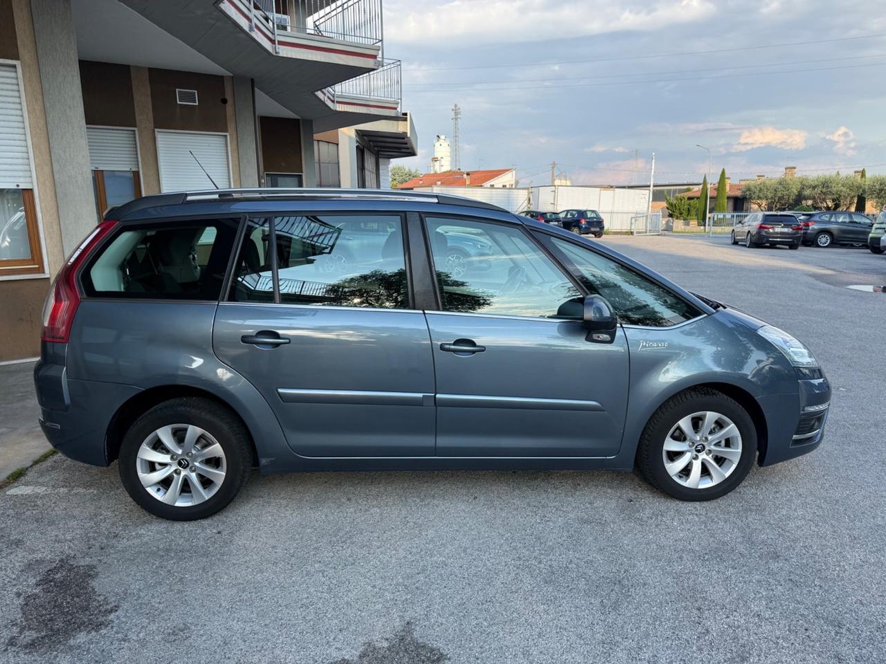 Citroen C4 Grand Picasso - 7 Posti - Gancio Traino
