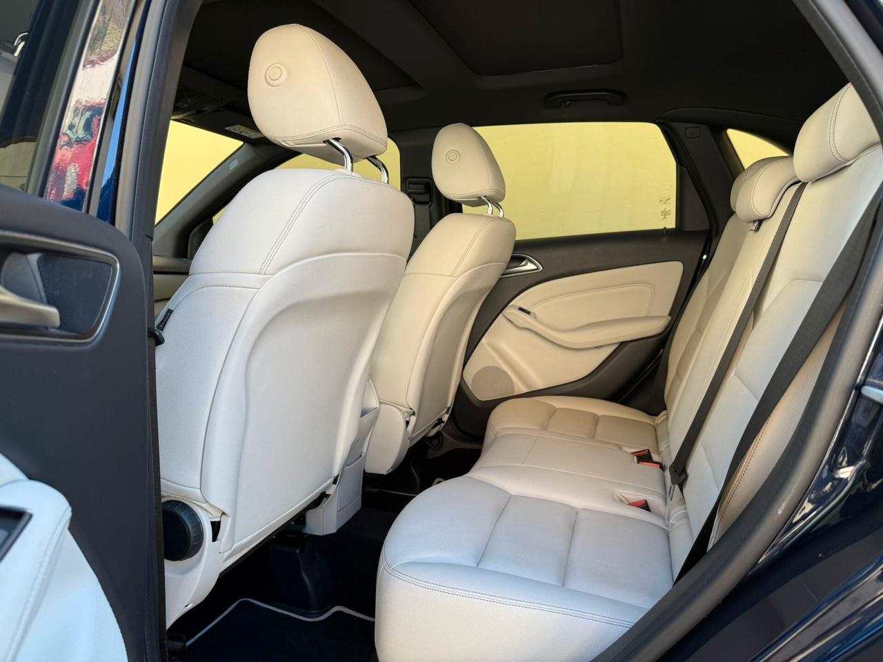 Mercedes-benz B 180 d Automatic Premium