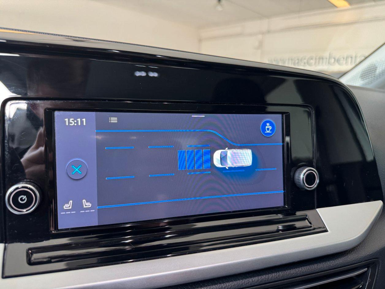 FORD Tourneo Connect 2.0 ecoblue 122cv Titanium 7 POSTI- GANCIO TRAINO