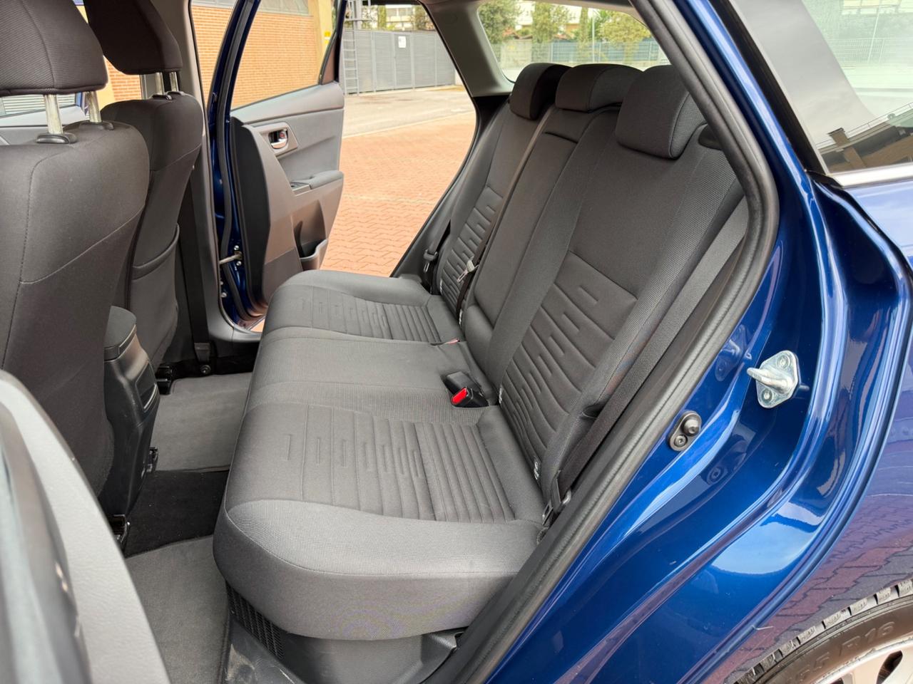 Toyota Auris Touring Sports Hybrid Business Navi