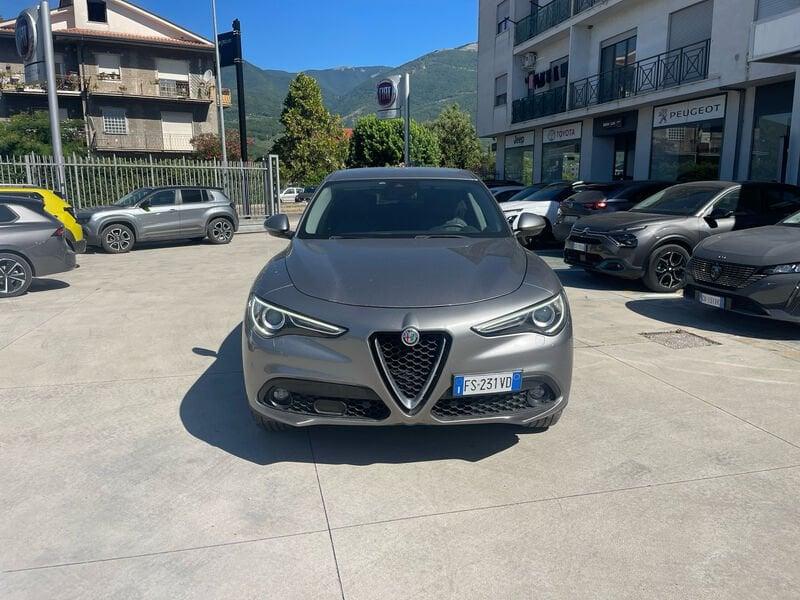 Alfa Romeo Stelvio 2.2 t Executive Q4 190cv auto my19