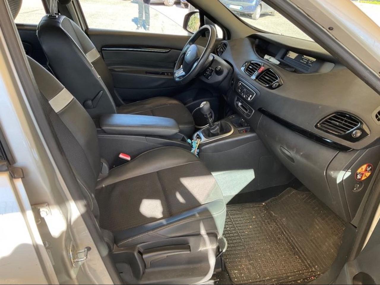 Renault Scenic Gran Scénic 1.9 dCi 130CV Luxe