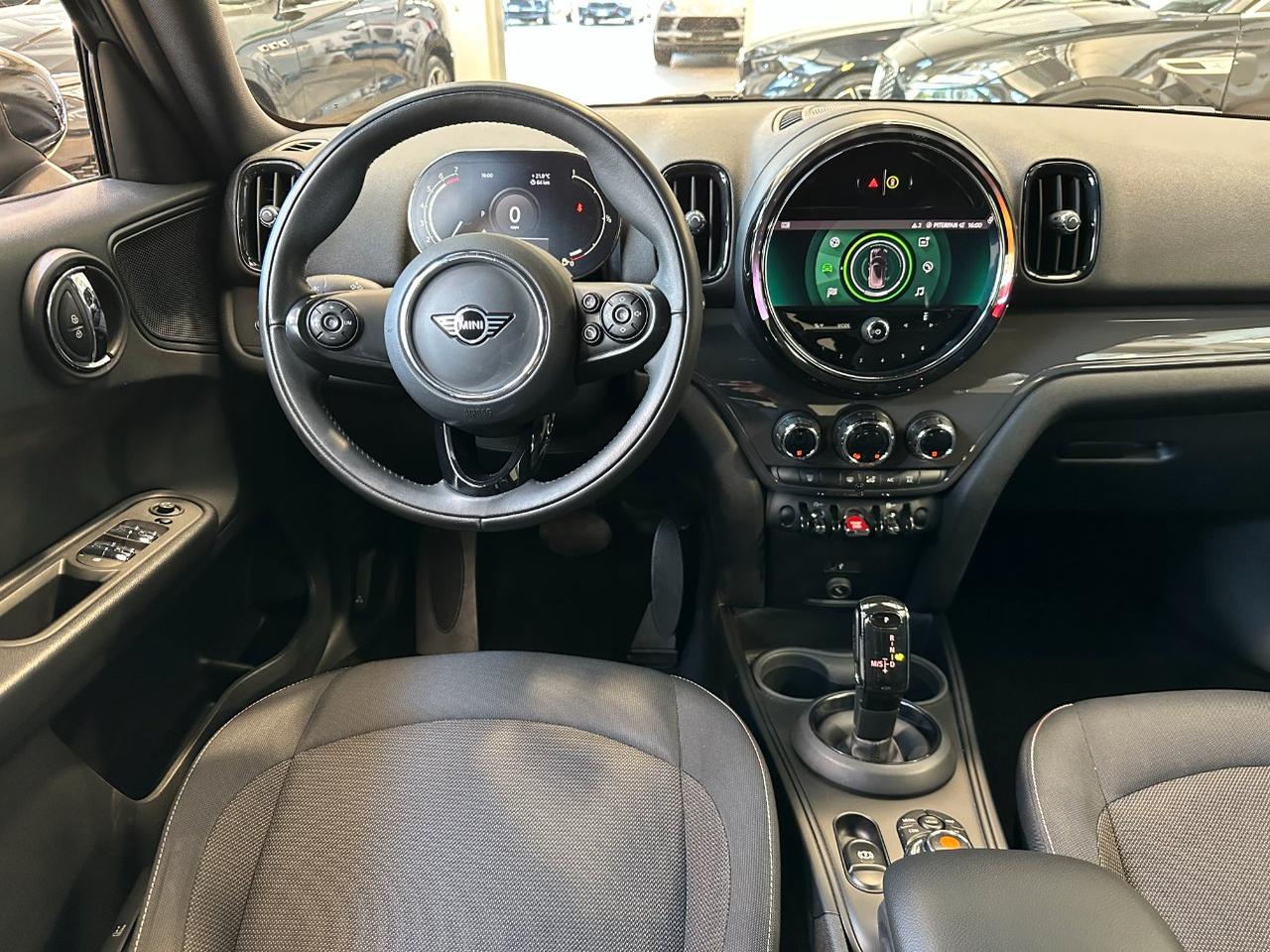 Mini Countryman One Classic 1.5 Auto - LED - Navi - Carplay - 17" - OK Neopat. - IVA