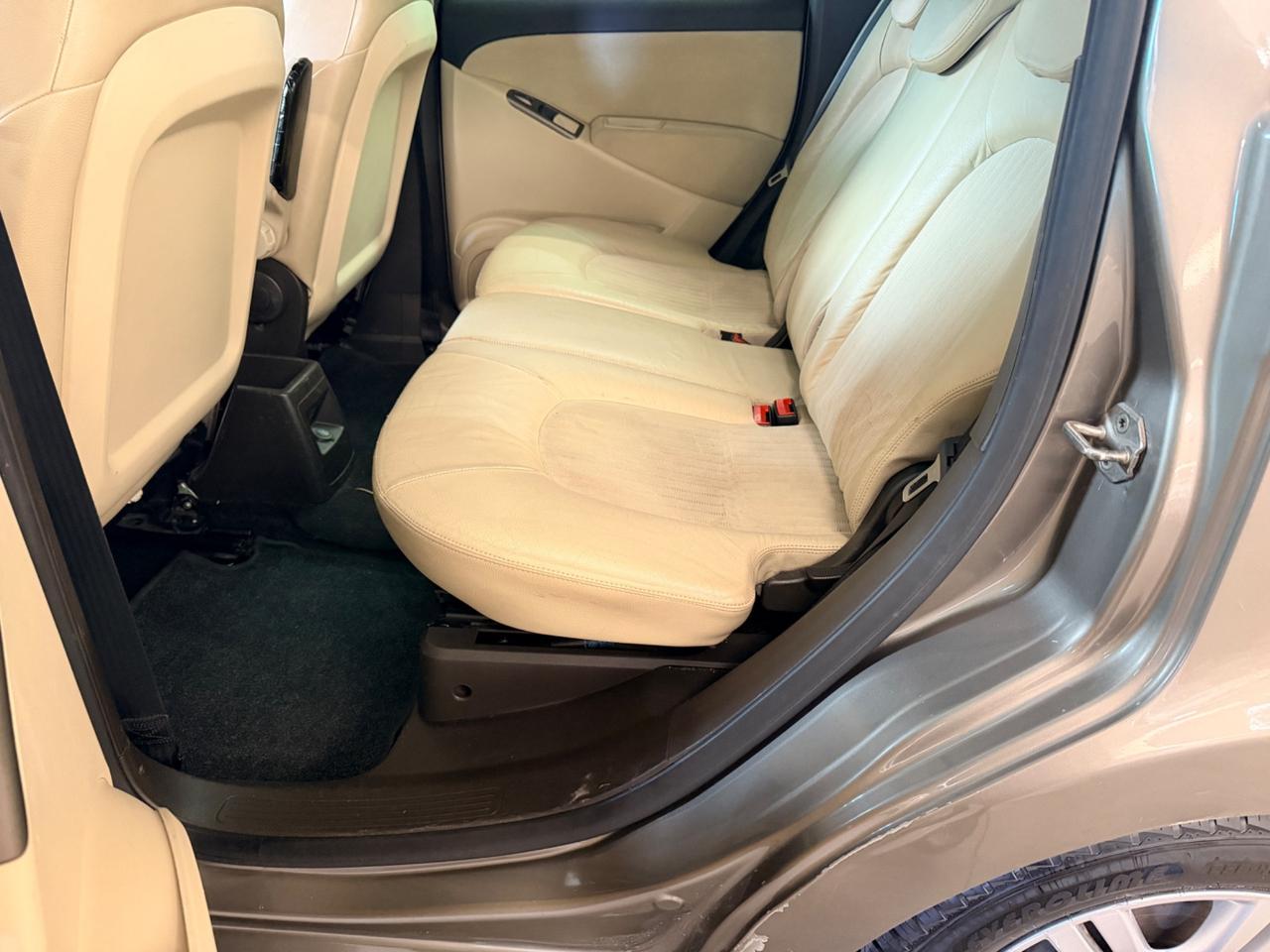 Lancia Ypsilon 1.3 MJT 90 CV Platino