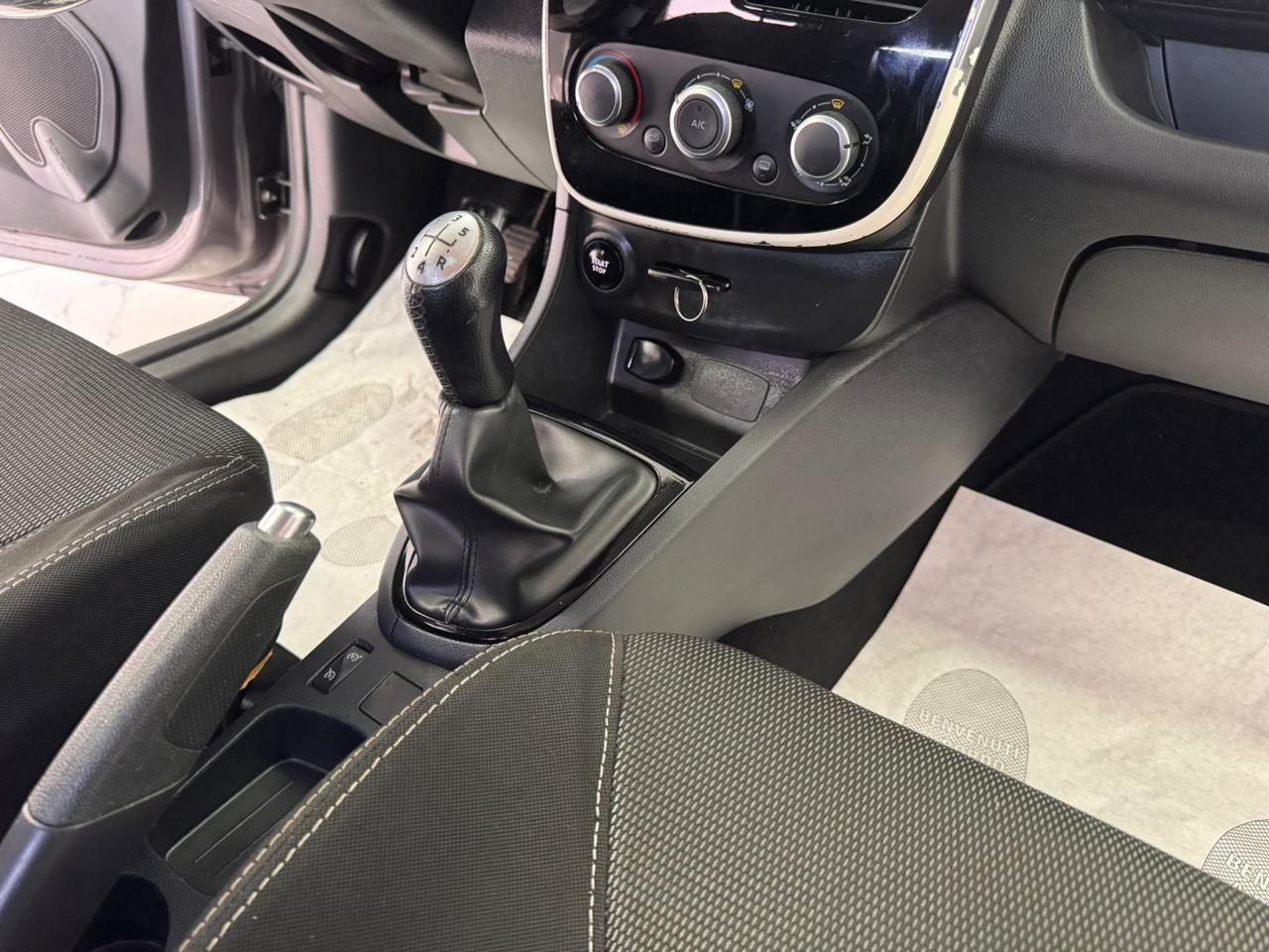 Renault Clio 1.2 75CV 5 porte GARANTITA 2017
