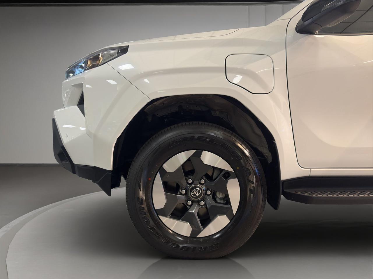 Toyota Hilux 59,2 kWh double cab Icon