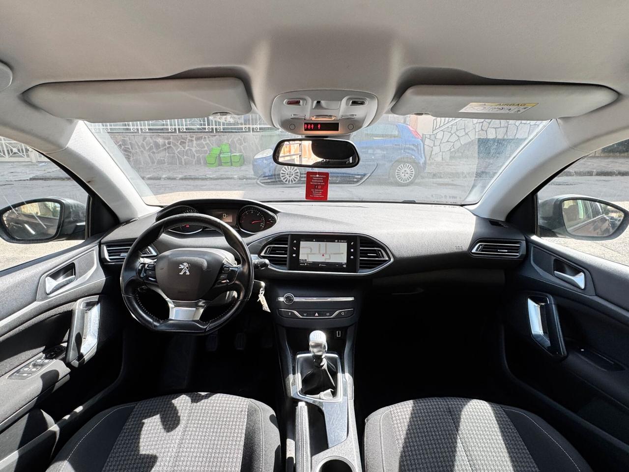 Peugeot 308 BlueHDi 100 S&S Active