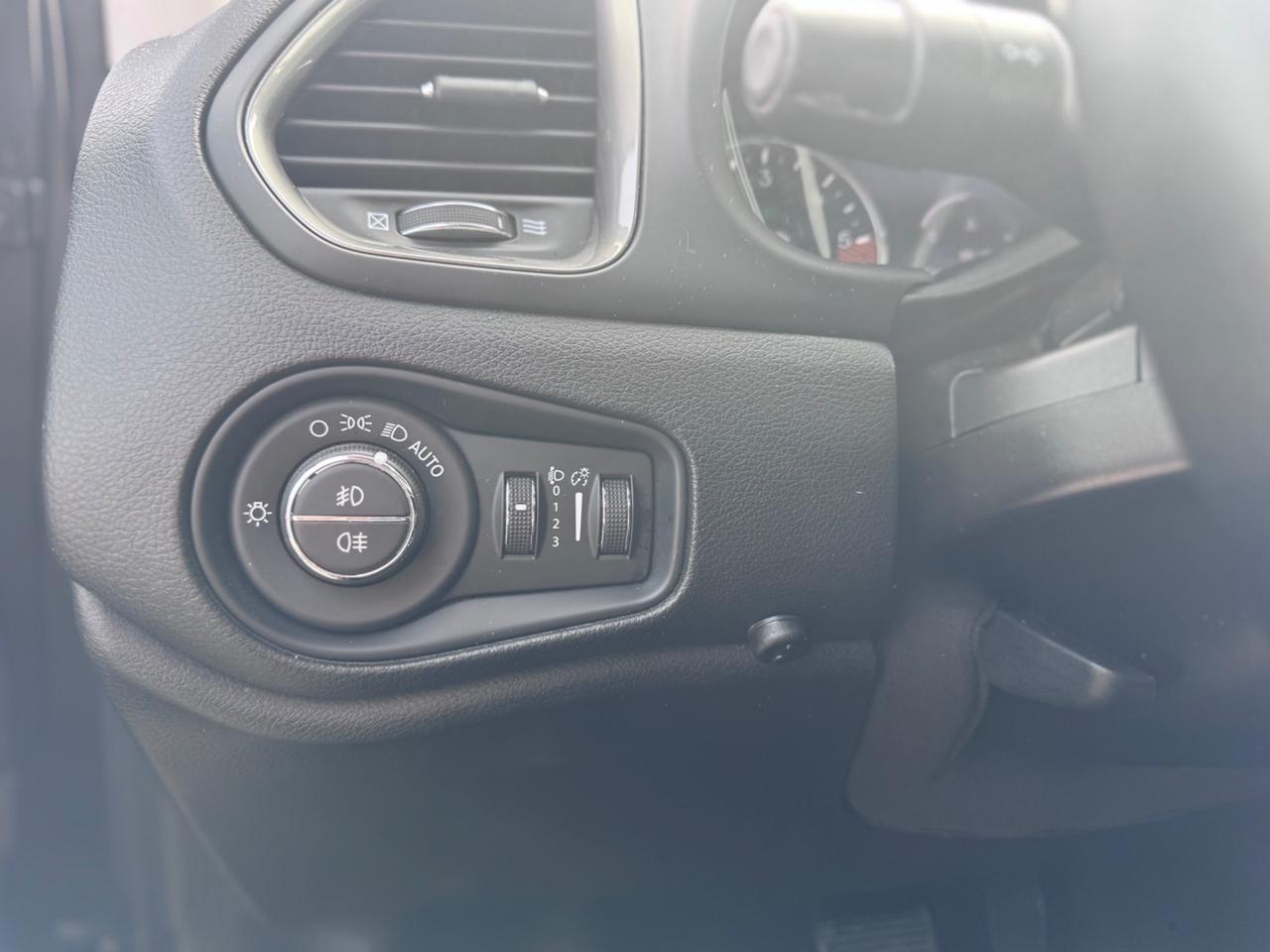 Jeep Renegade 1.6 Mjt 120 CV Limited full led