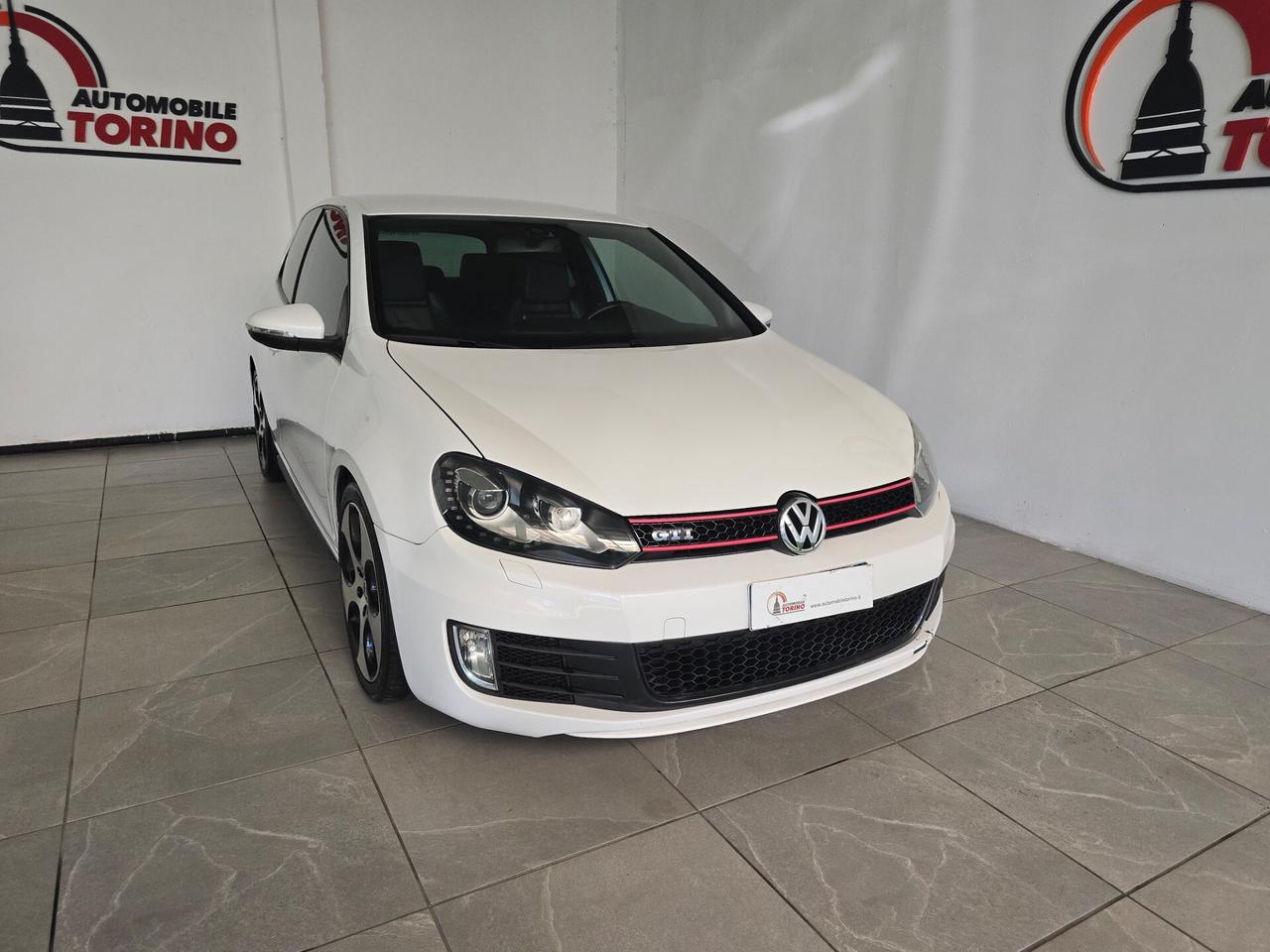 Volkswagen Golf GTI 2.0 TSI 3p.