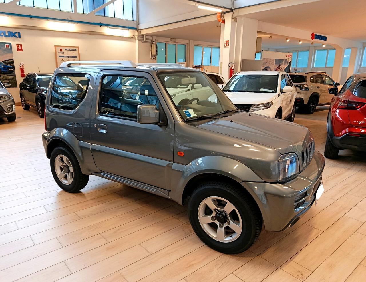 Suzuki Jimny 1.3i 16V cat 4WD JLX Più