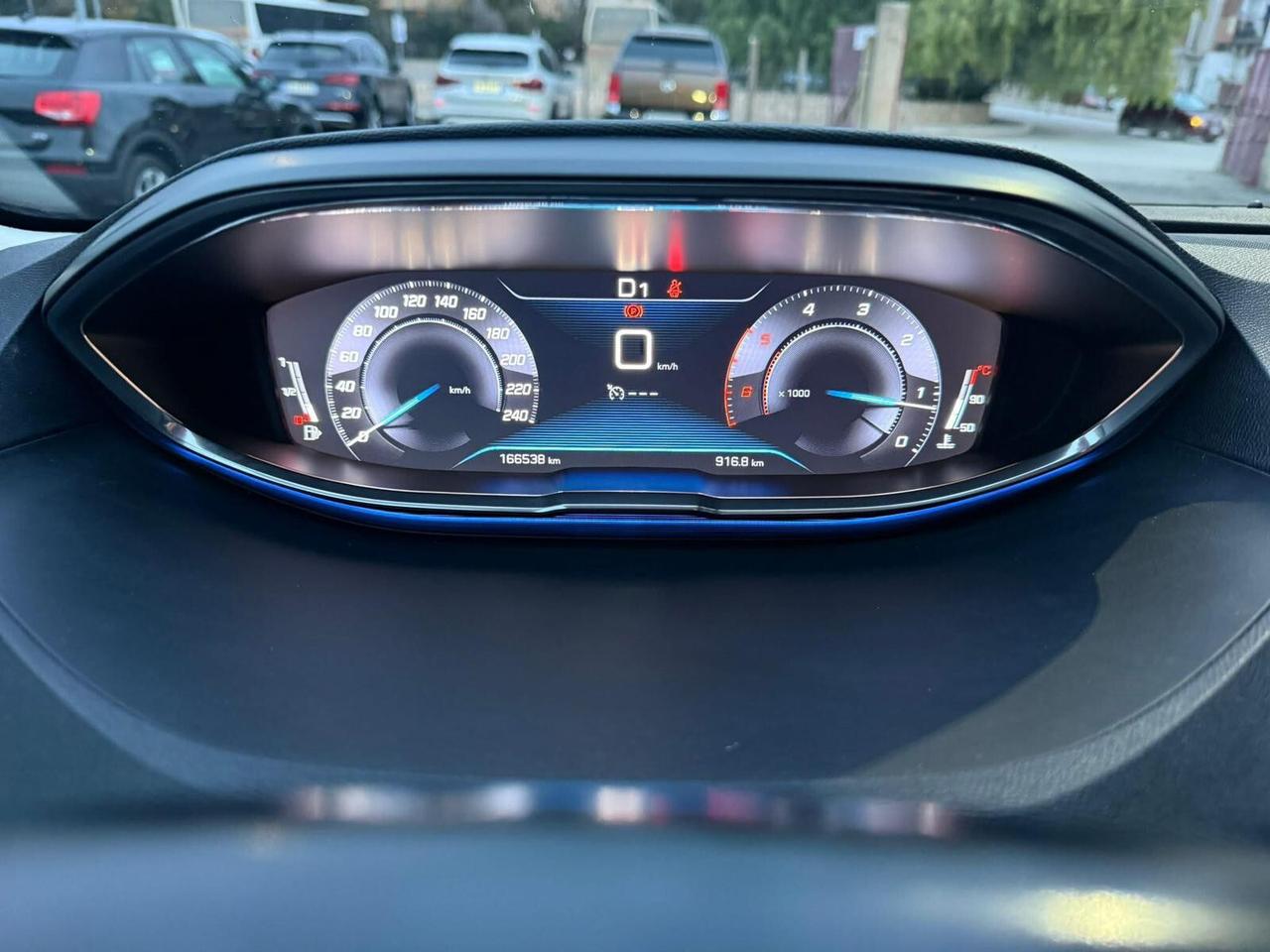 Peugeot 3008 120CV EAT8 ALLURE