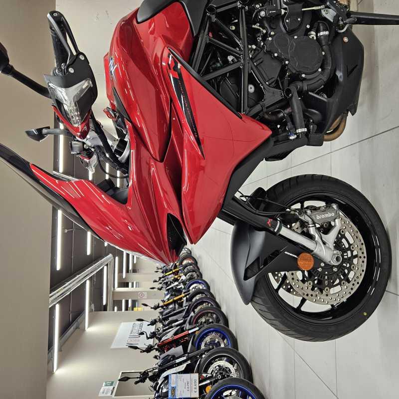 MV Agusta Turismo Veloce 800 R - 2024