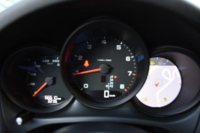 PORSCHE Macan 2.0 *SPORT DESIGN*CHRONO*TETTO*21"*PASM*LED*CAM*