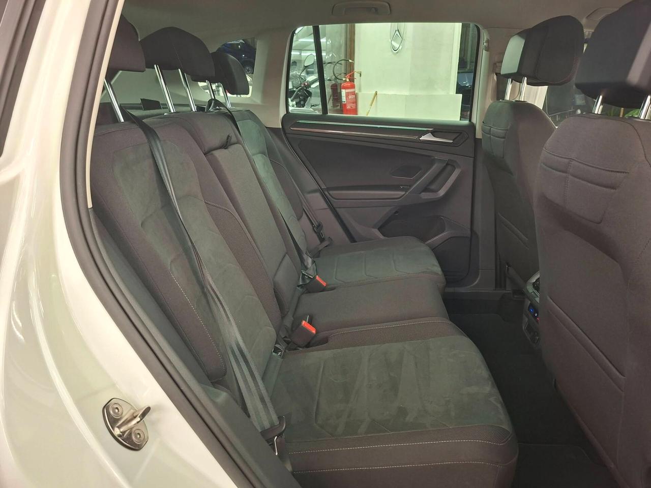 Volkswagen Tiguan 2.0 TDI 150 CV SCR DSG Elegance