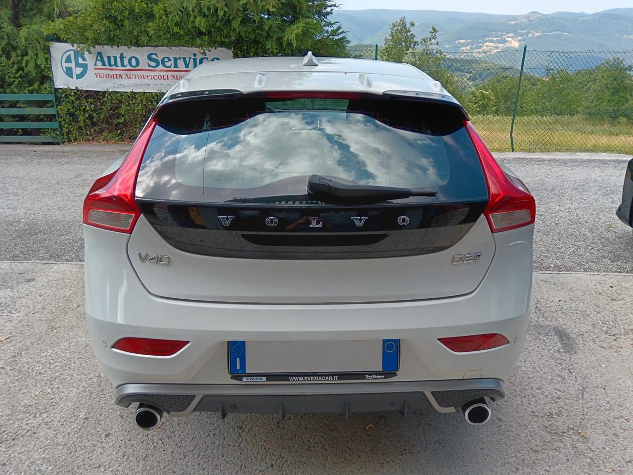 Volvo V40 2.0 D2 120CV R DESIGN NUOVISSIMA