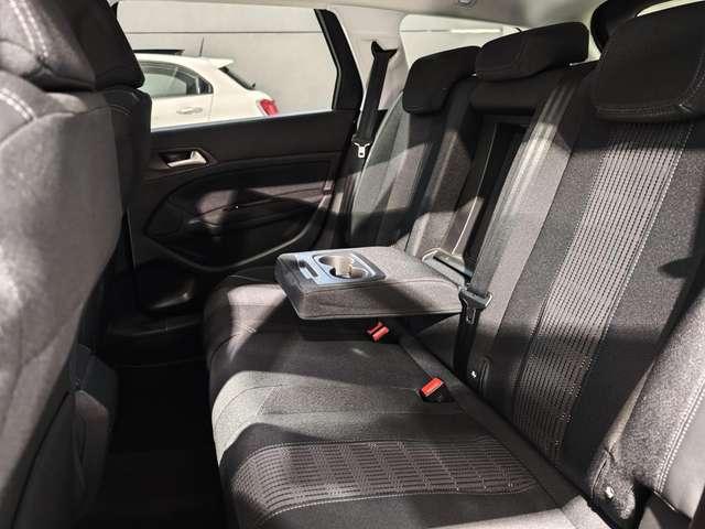 Peugeot 308 IVA ESPOSTA Allure Neopatentati